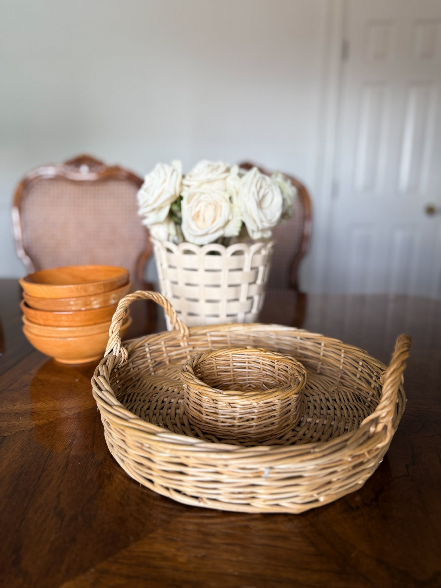 Garden-Party Style Serving Tray