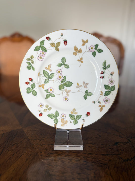 Vintage Wedgwood Wild Strawberry Plate