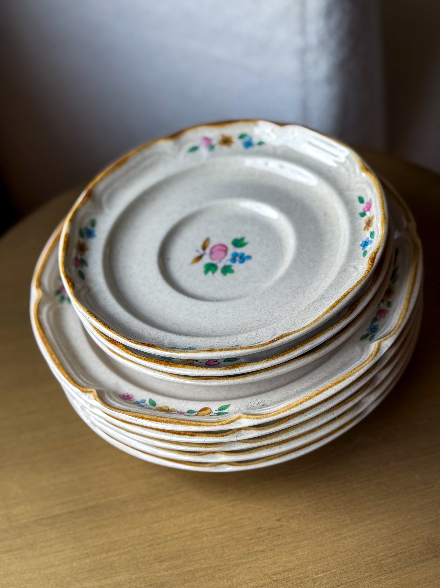 Heartland Plates & Saucers